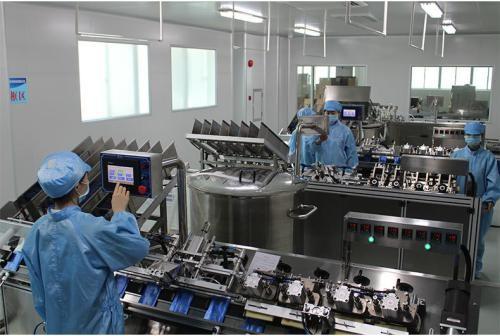 自创化妆品品牌 代工生产与互联网销售的必备条件与设备指南